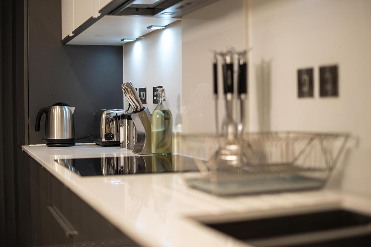 Luxury King Bed Apartment & Free Parking Cambridge  Dış mekan fotoğraf