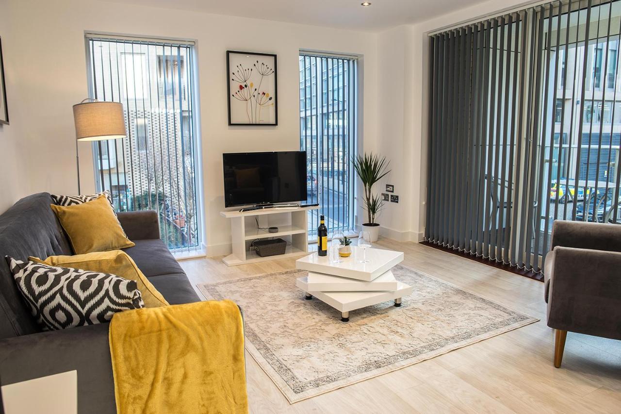 Luxury King Bed Apartment & Free Parking Cambridge  Dış mekan fotoğraf