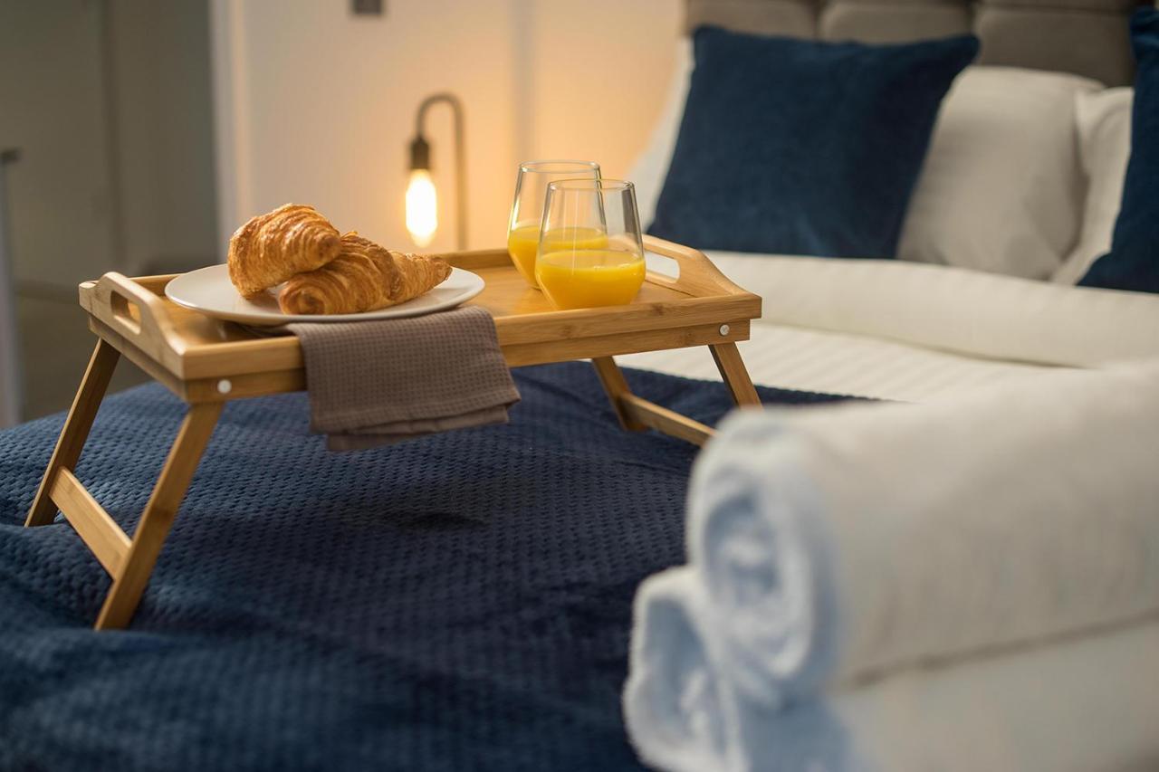 Luxury King Bed Apartment & Free Parking Cambridge  Dış mekan fotoğraf